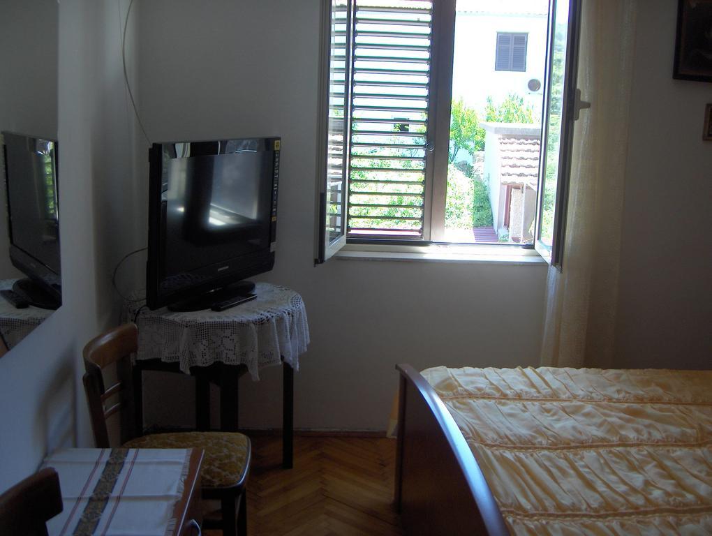 Guest House Roza Vrboska Cameră foto